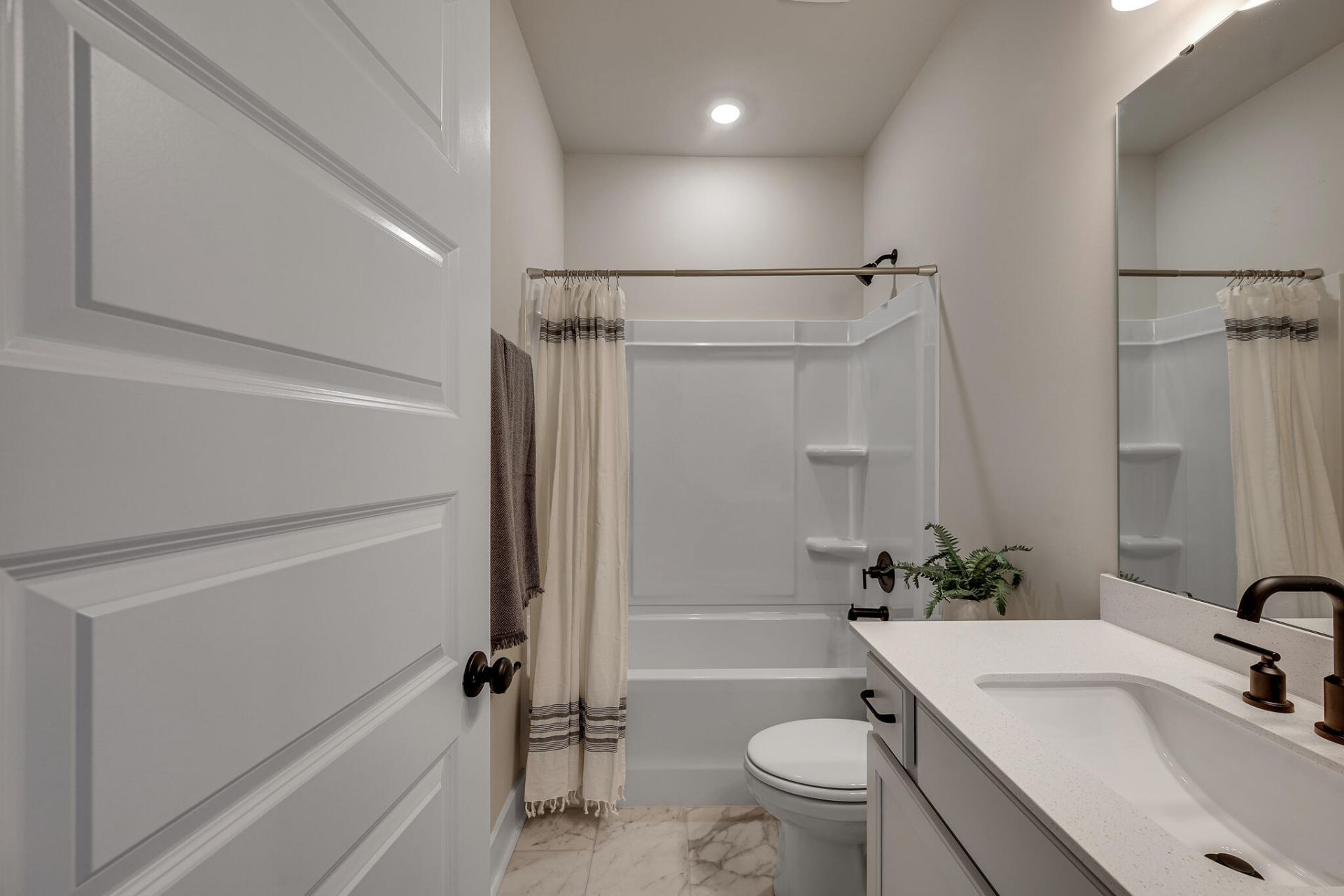 224 Creek Pointe Drive Photo 37