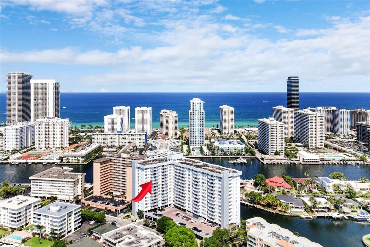137 Golden Isles Dr, Unit 1214, Hallandale Beach, FL 33009 Photo