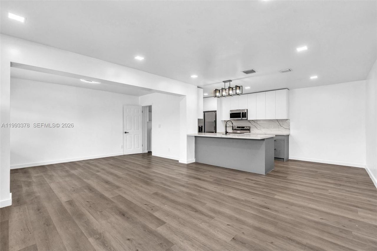 7041 Raleigh St, Unit B, Hollywood, FL 33024 Photo