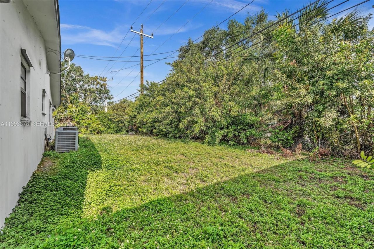 7041 Raleigh St, Unit B, Hollywood, FL 33024 Photo