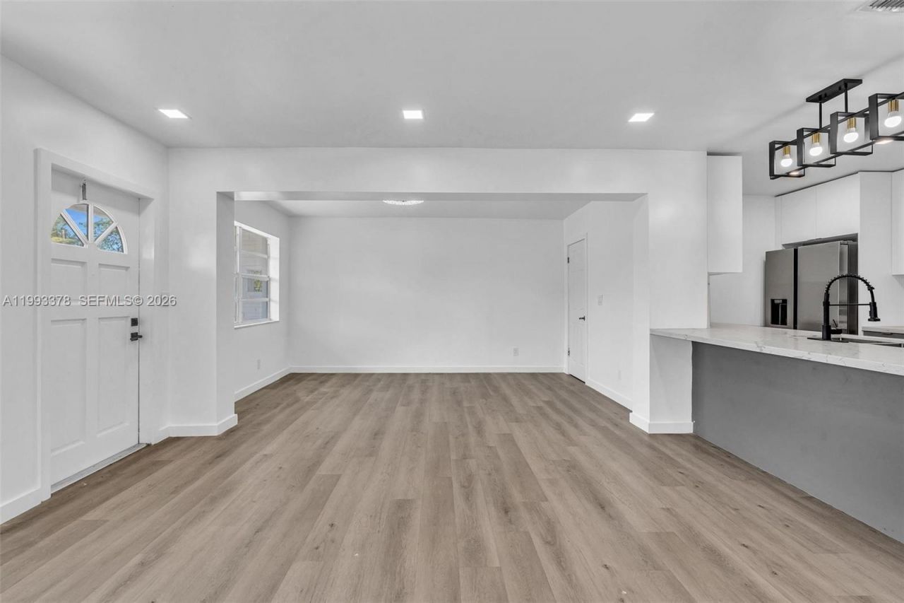 7041 Raleigh St, Unit B, Hollywood, FL 33024 Photo