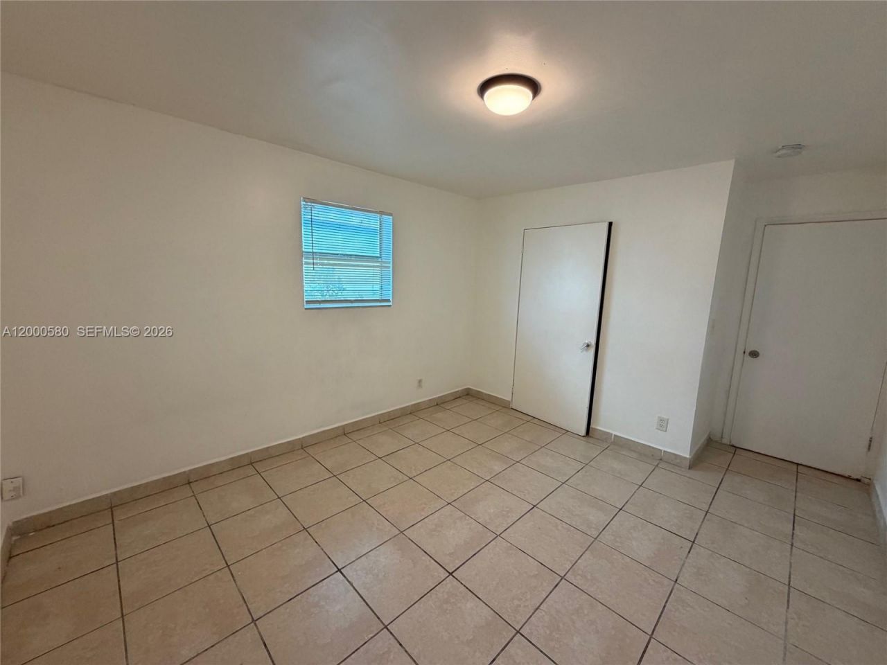 518 NW 10th St, Unit 2, Hallandale Beach, FL 33009 Photo