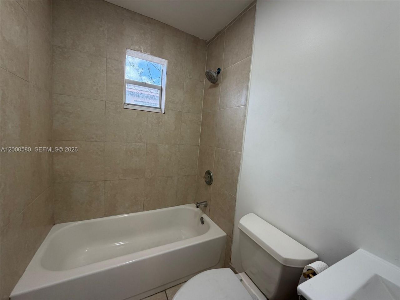 518 NW 10th St, Unit 2, Hallandale Beach, FL 33009 Photo