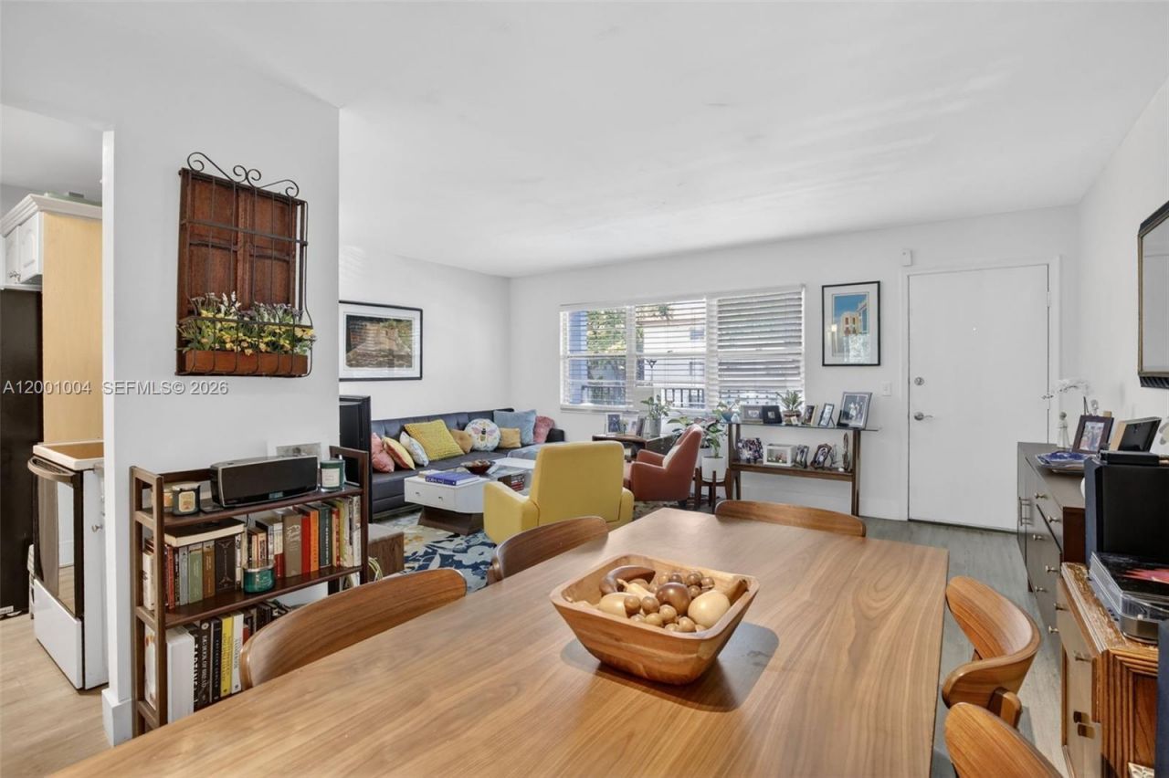 101 SW 132nd Way, Unit 213J, Pembroke Pines, FL 33027 Photo