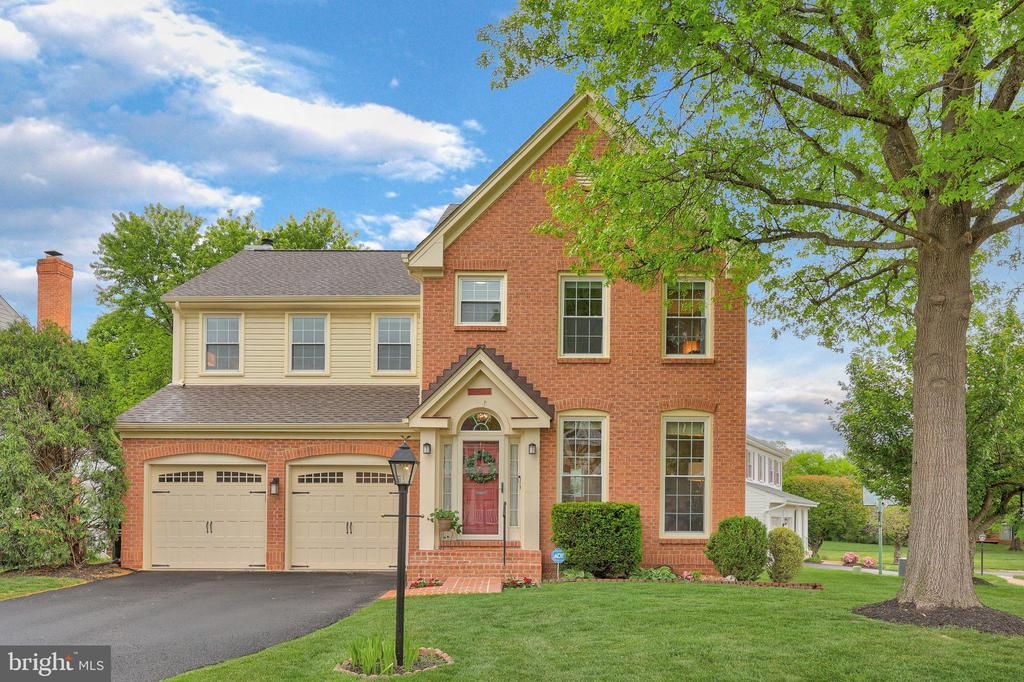 3613 Windmoore Court, Chantilly, VA 20151 Main Photo