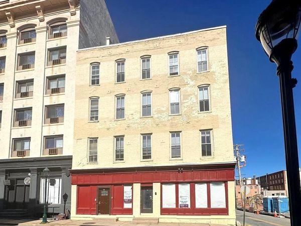 64 W ANTIETAM STREET , Unit APT. 3, HAGERSTOWN, MD 21740