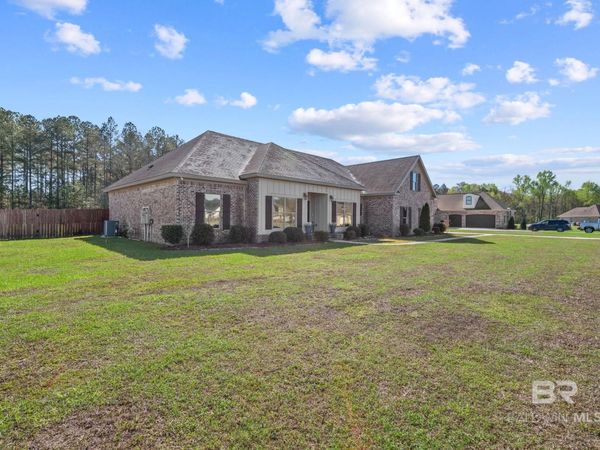 5289 Walter Lee Circle, Grand Bay, AL 36541