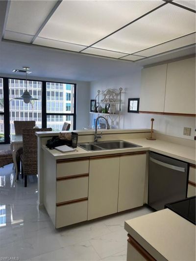 4451 Gulf Shore Blvd N, Unit 601, Naples, FL 34103 Photo