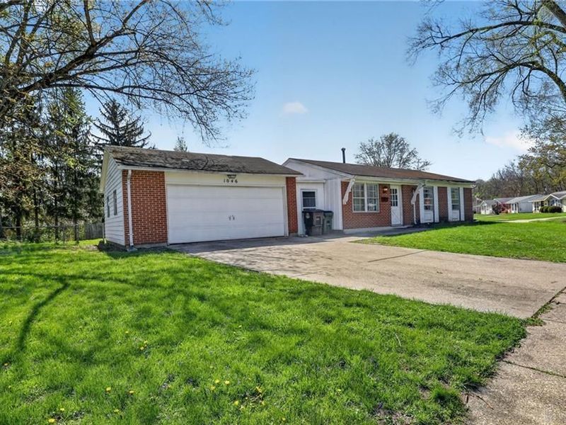 1046 Primrose Drive, West Carrollton, OH 45449 Photo 3