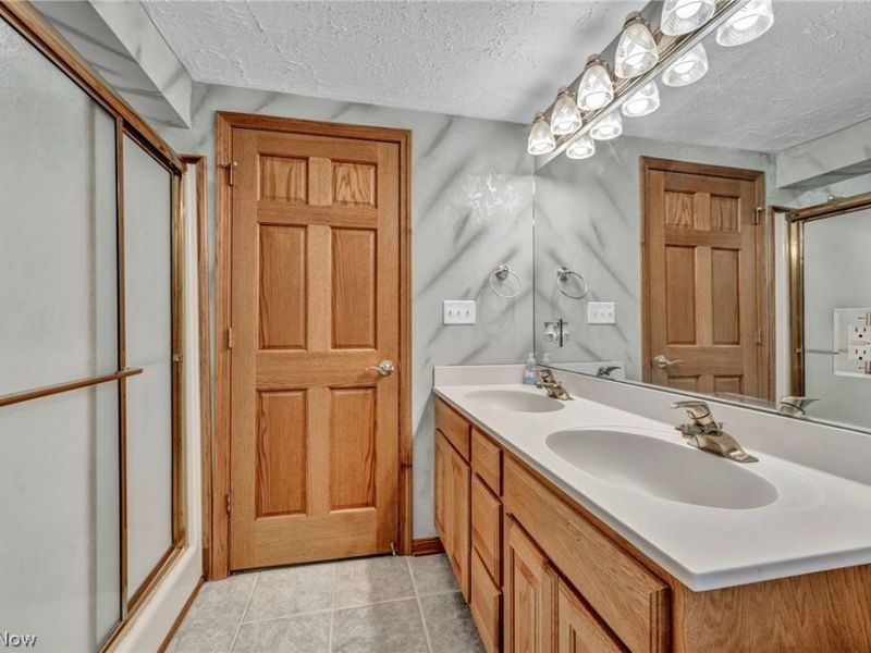 160 River Road, Hinckley, OH 44233 Photo 27