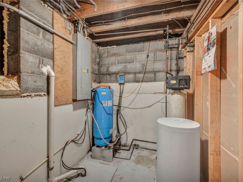 160 River Road, Hinckley, OH 44233 Photo 34