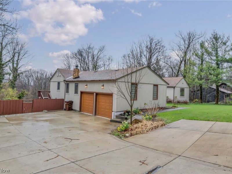 160 River Road, Hinckley, OH 44233 Photo 4