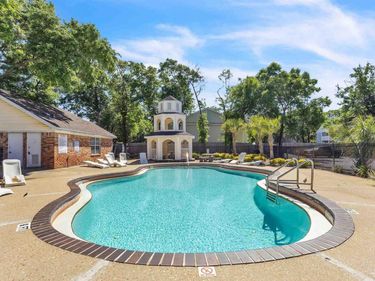 501 E Burgess Rd, Unit F5, Pensacola, FL 32504