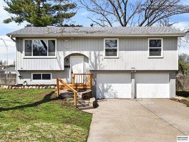 8806 S Glenview Drive , La Vista, NE 68128