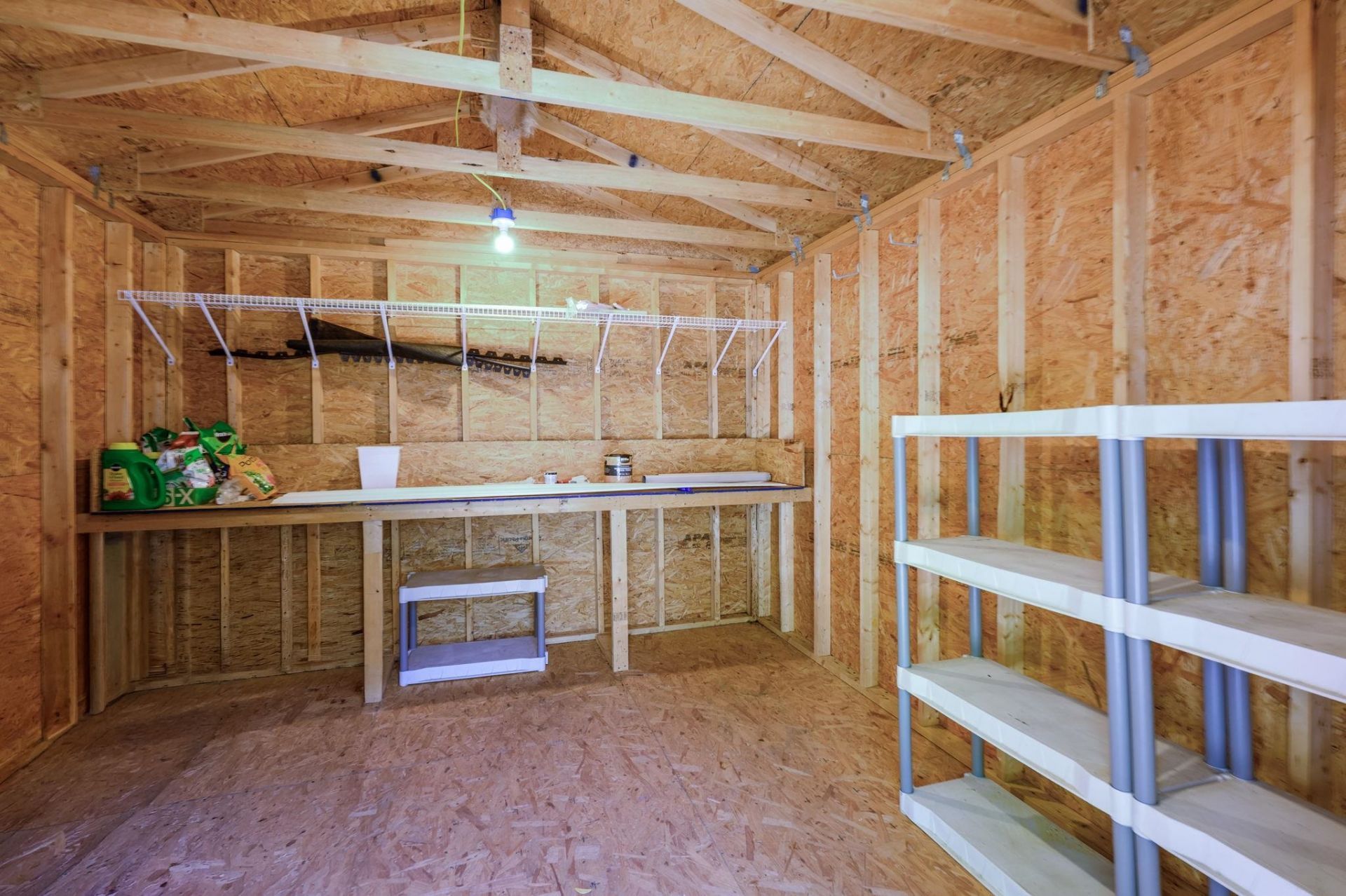 4447 Champlain Dr. Photo 25