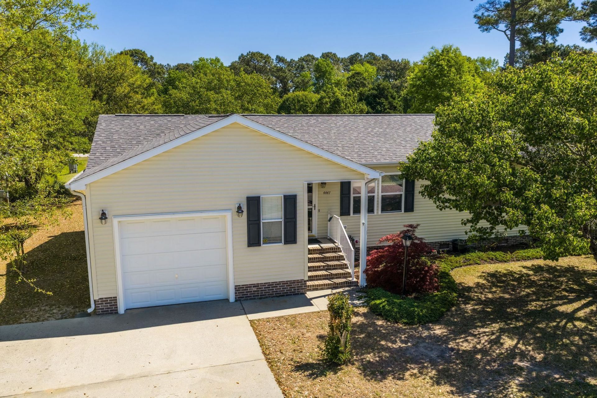 4447 Champlain Dr. Photo 28