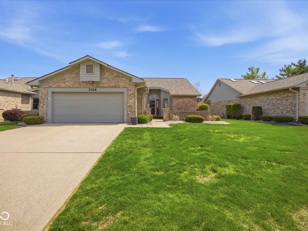 2426 Simpson Lane, Shelbyville, IN 46176