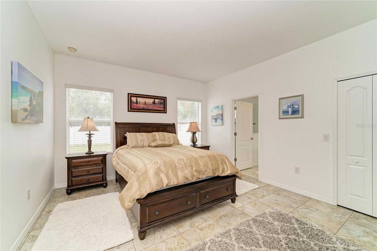 4650 Woodbrook Drive, Sarasota, FL 34243 Photo