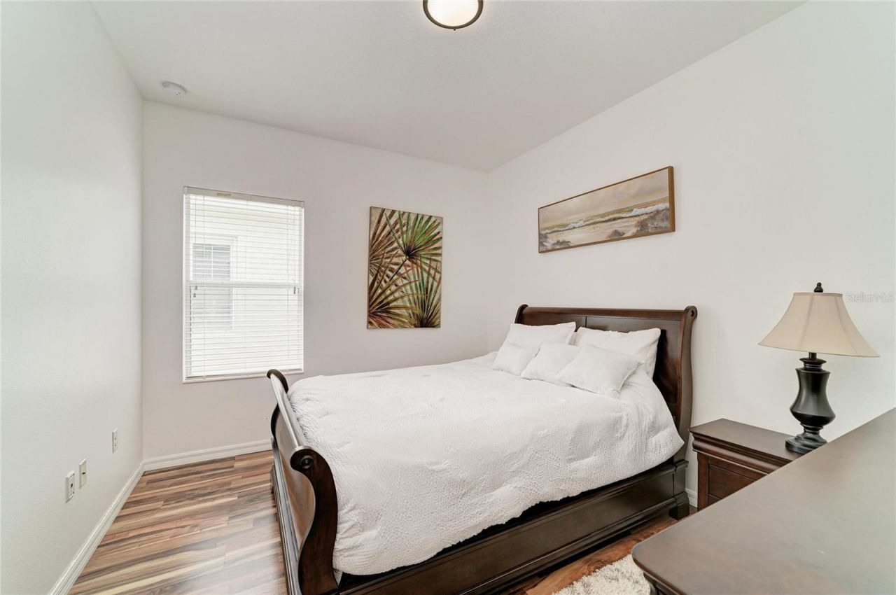 4650 Woodbrook Drive, Sarasota, FL 34243 Photo