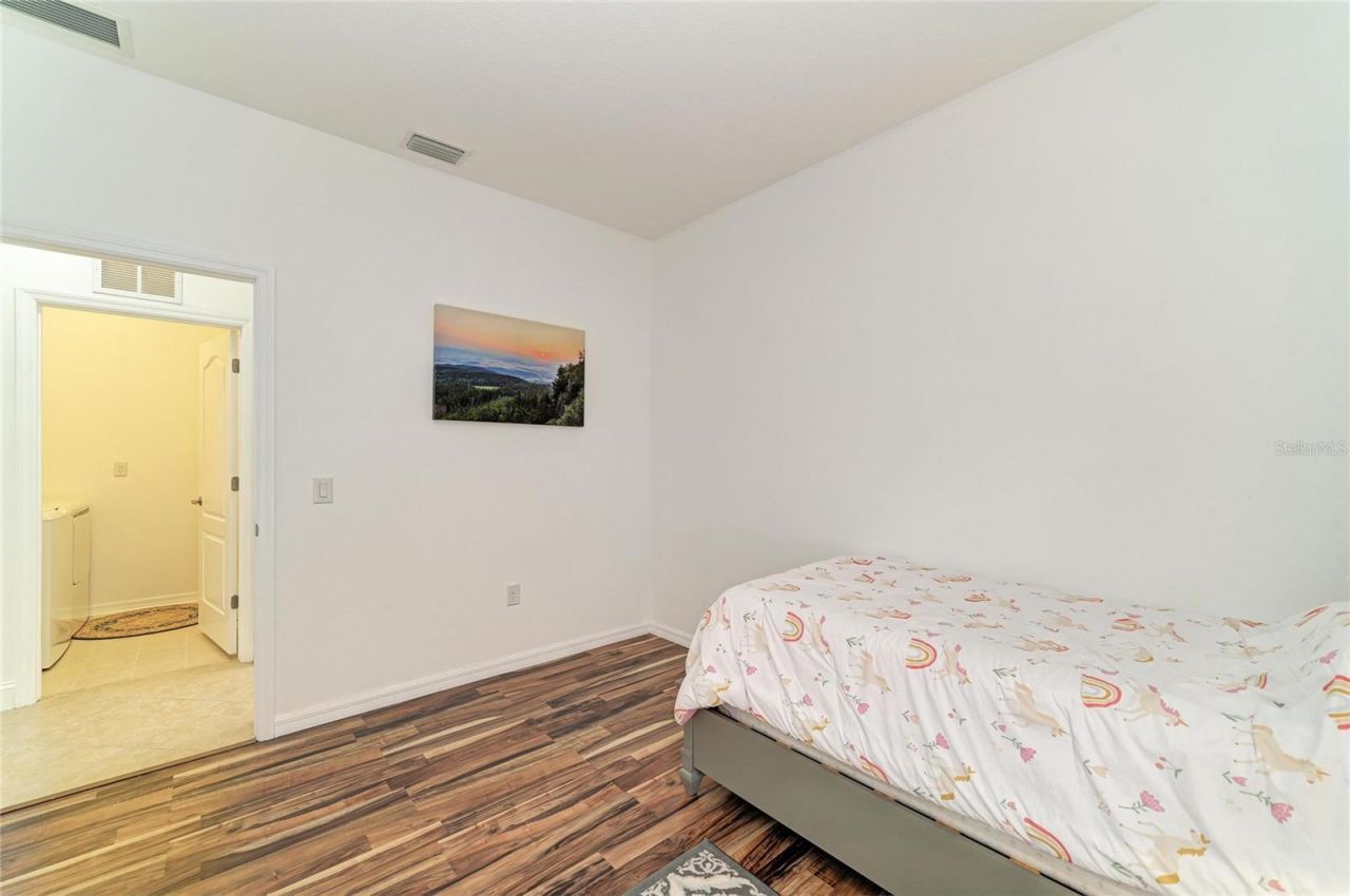 4650 Woodbrook Drive, Sarasota, FL 34243 Photo