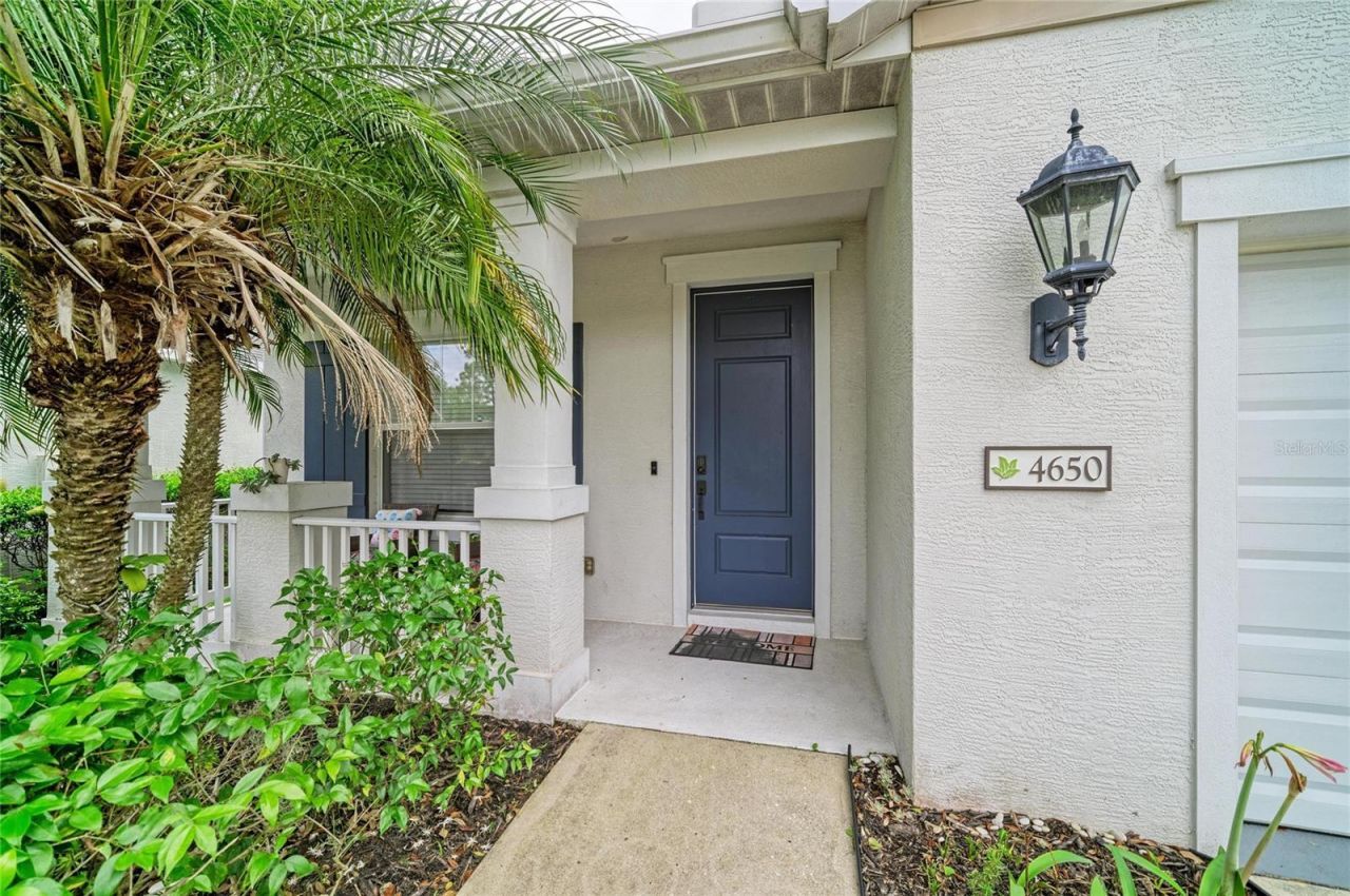 4650 Woodbrook Drive, Sarasota, FL 34243 Photo