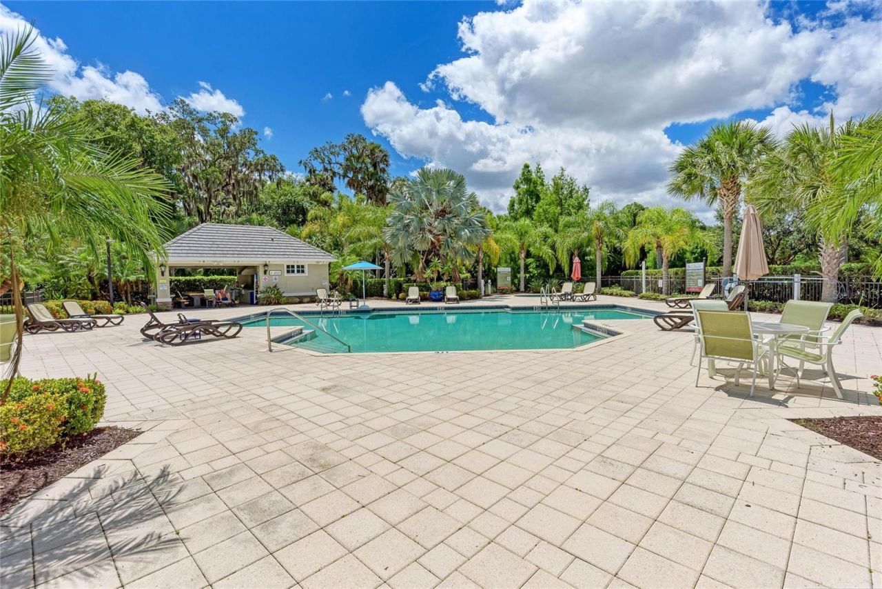 4650 Woodbrook Drive, Sarasota, FL 34243 Photo