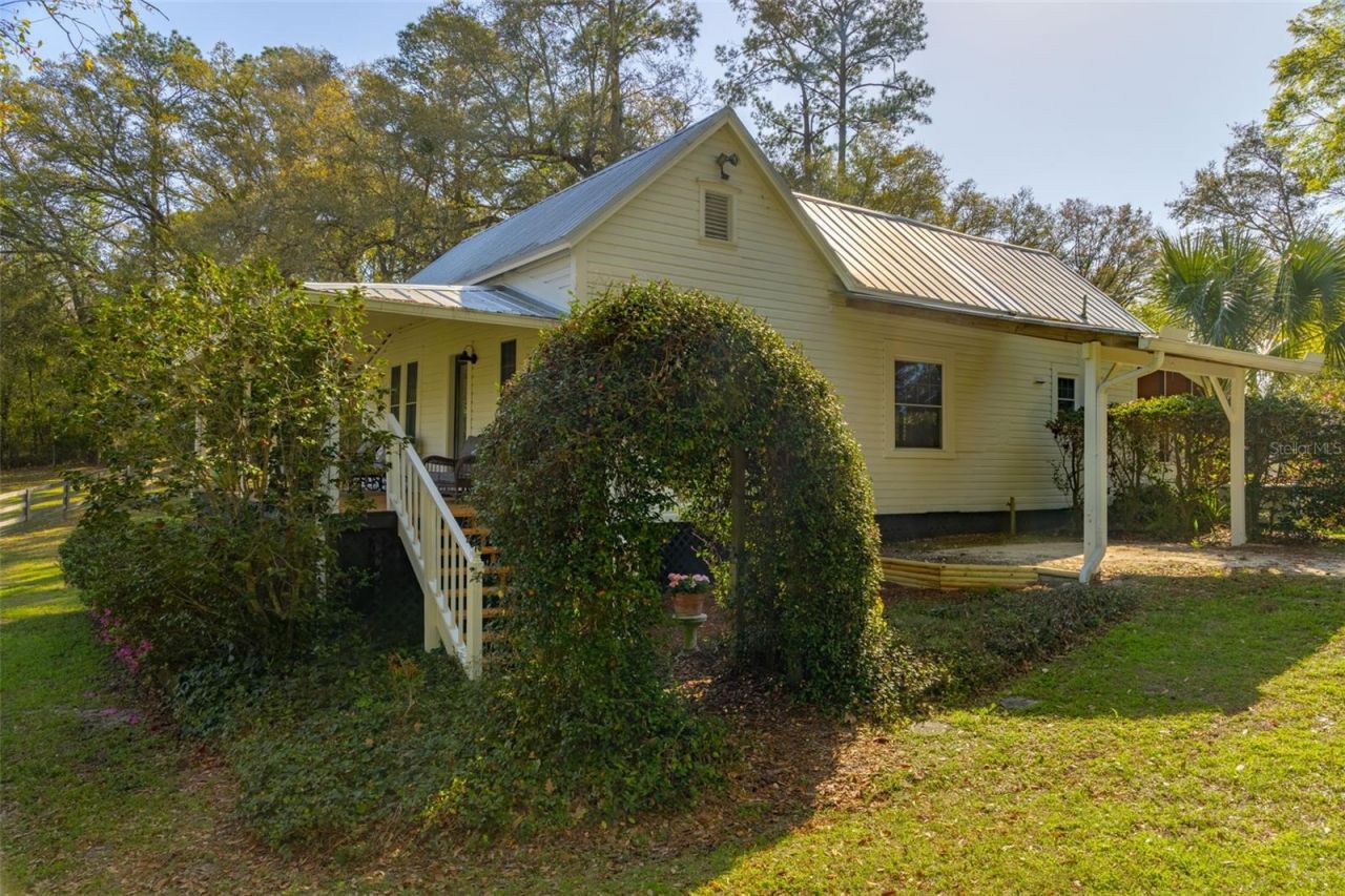 24216 NW 62nd Avenue, Alachua, FL 32615 Photo