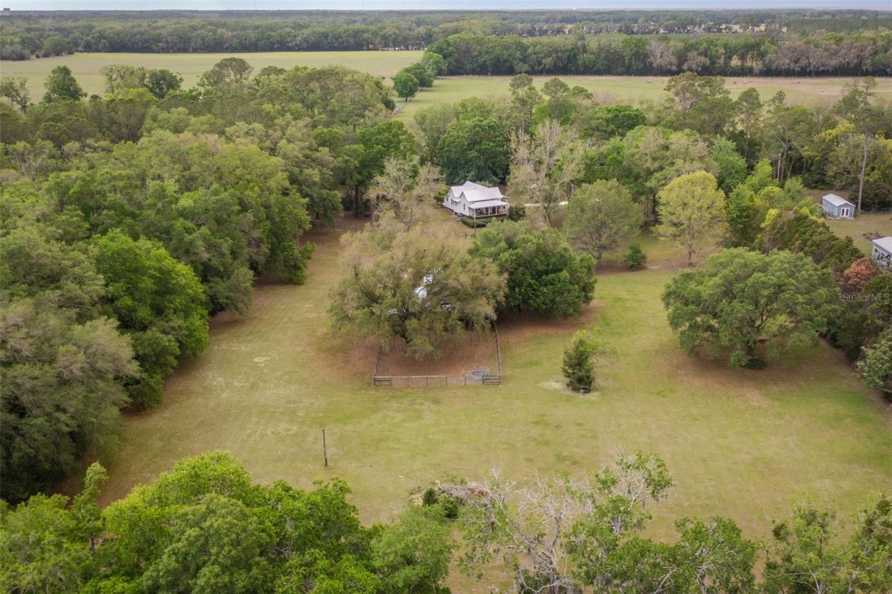 24216 NW 62nd Avenue, Alachua, FL 32615 Photo