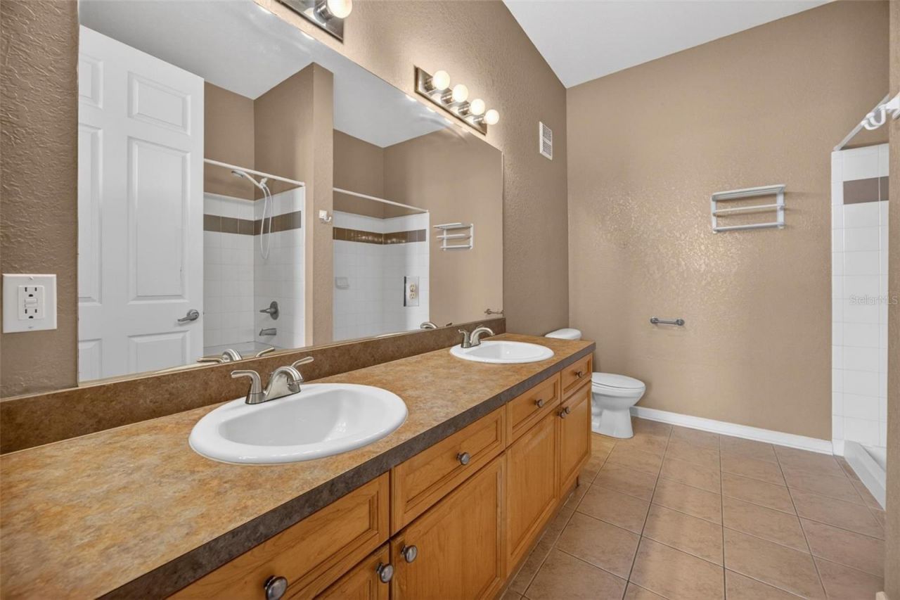 620 Terrace Ridge Circle, Unit 620, Davenport, FL 33896 Photo