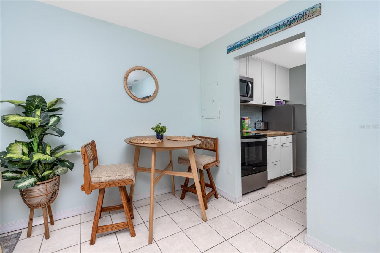 159 Medallion Boulevard , Unit H, Madeira Beach, FL 33708 Photo