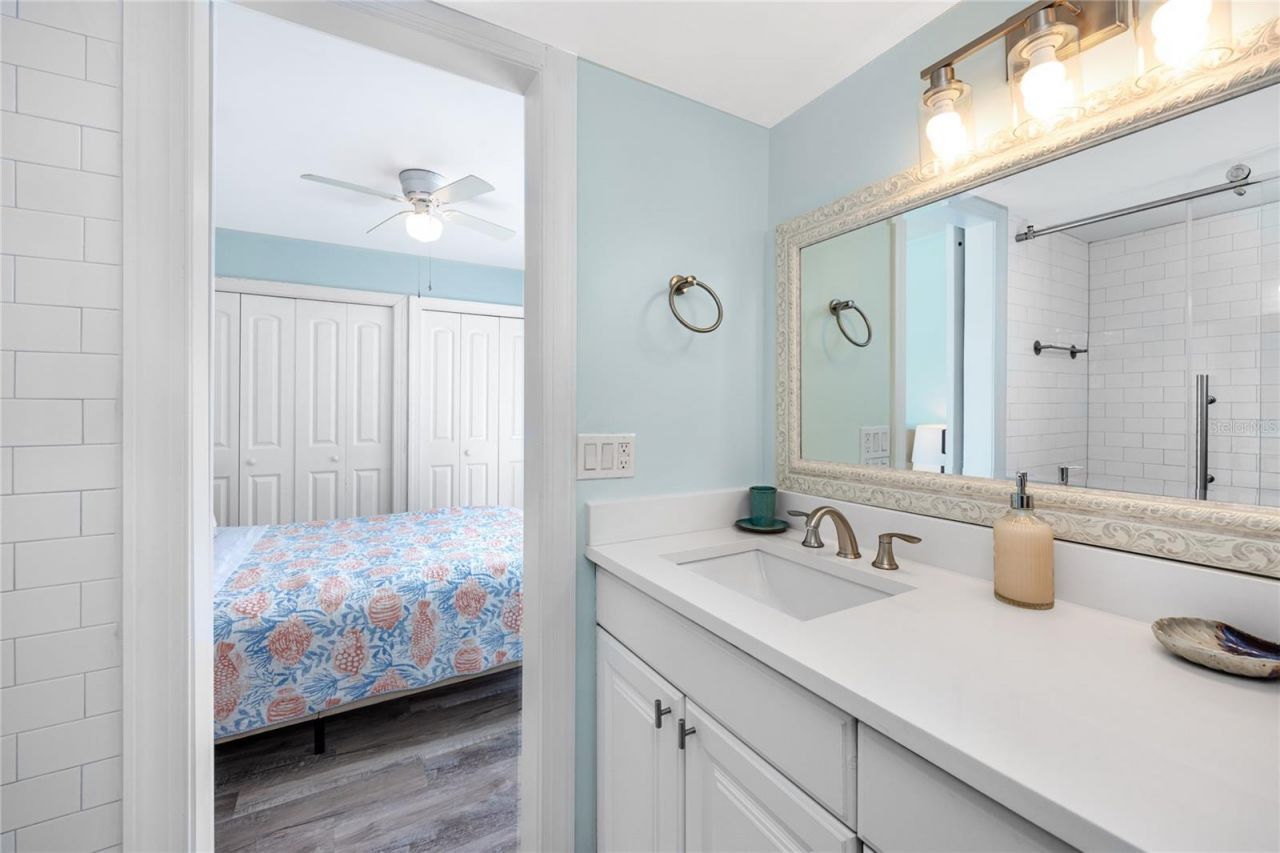 159 Medallion Boulevard, Unit H, Madeira Beach, FL 33708 Photo