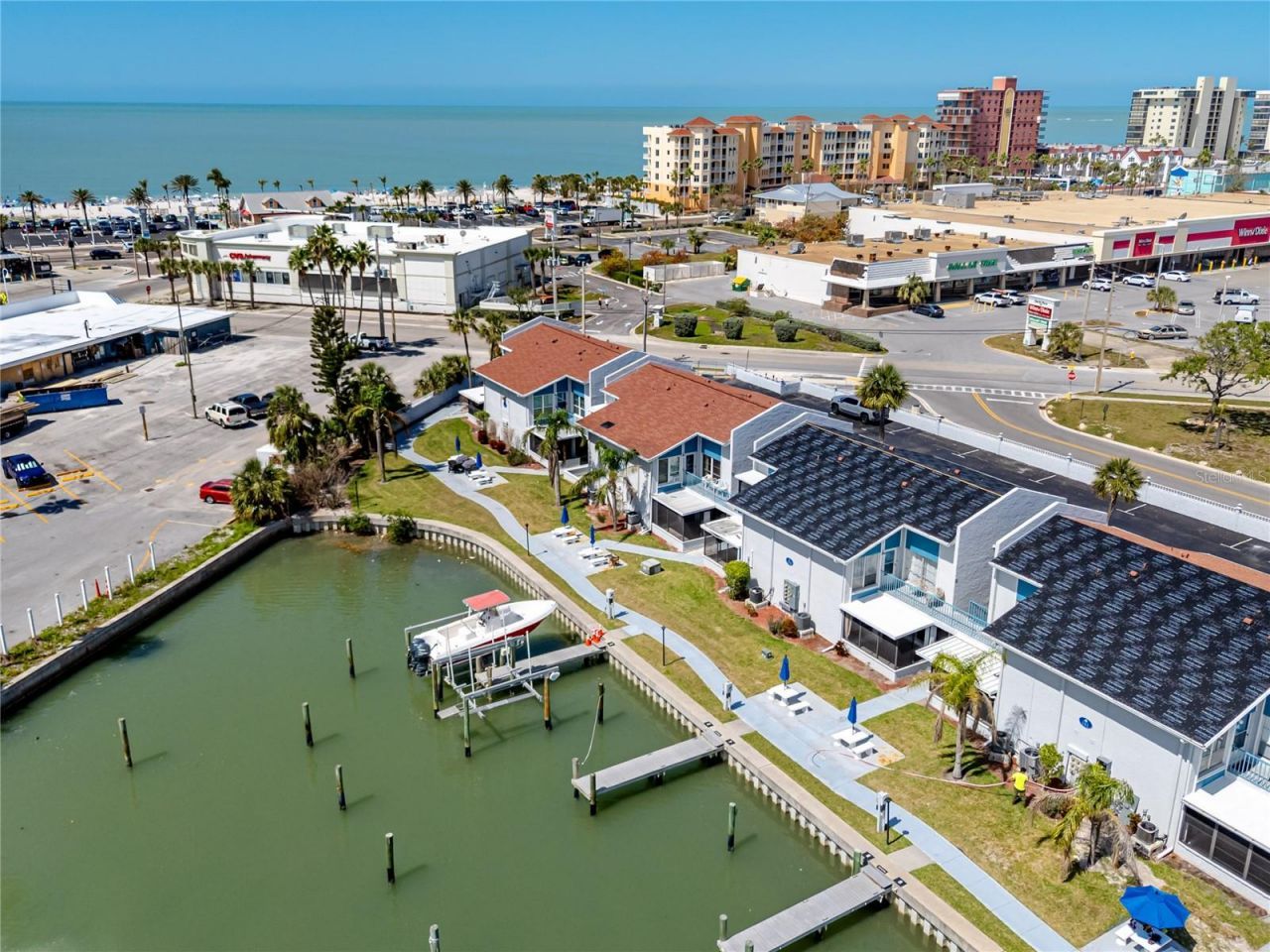 159 Medallion Boulevard, Unit H, Madeira Beach, FL 33708 Photo