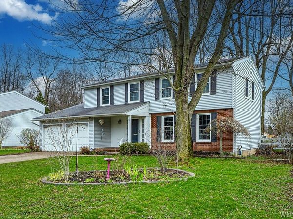 53 Kingswaye Drive, Buffalo, NY 14221