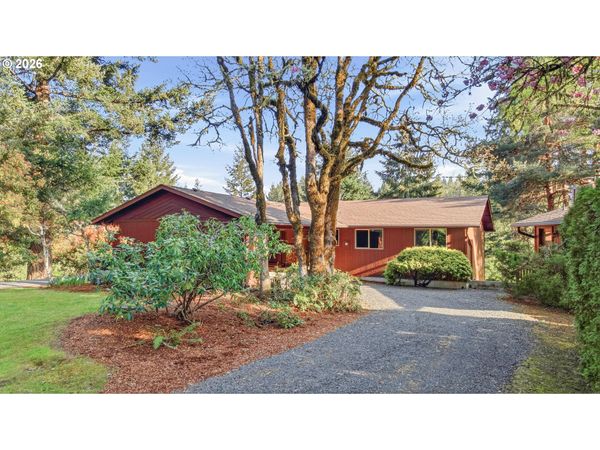 14325 NW PHEASANT HILL RD, McMinnville, OR 97128