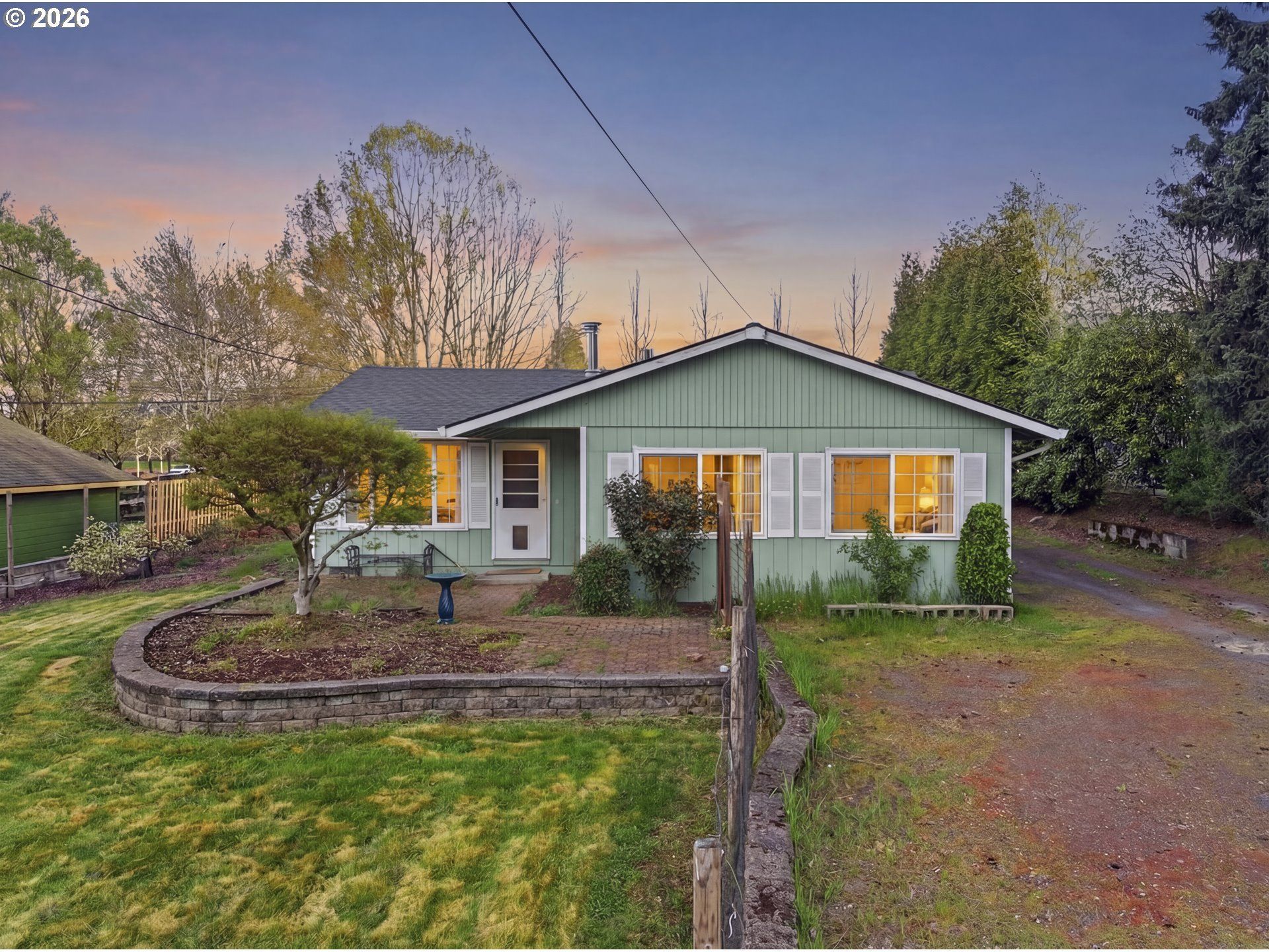 4747 SE Chase Rd, Gresham, OR 97080 Main Photo