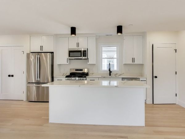 2195 Dorchester Ave, Unit 2, Boston, MA 02124