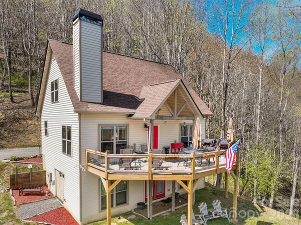 4823 Max Patch Road, Clyde, NC 28721