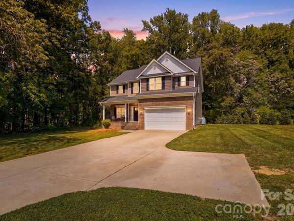 2910 Plum Thicket Court, Monroe, NC 28112