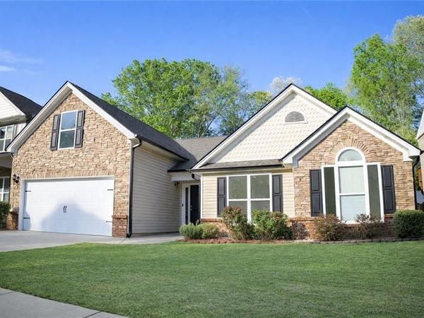 1997 Peach Shoals, Dacula, GA 30019
