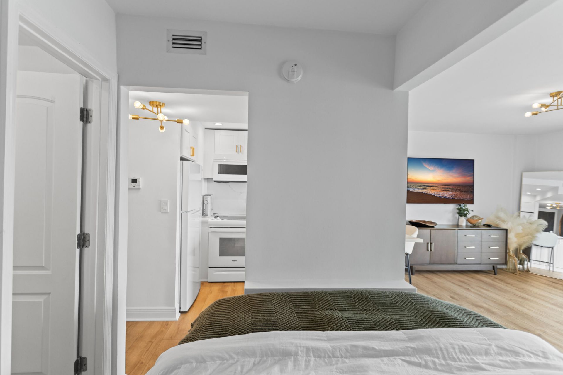 2900 NE 30 Street, Unit C5, Fort Lauderdale, FL 33306 Photo