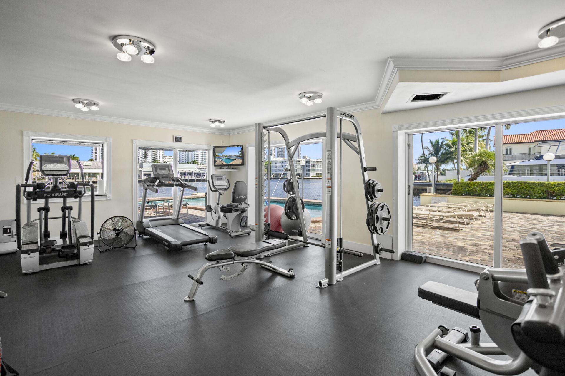 2900 NE 30 Street, Unit C5, Fort Lauderdale, FL 33306 Photo