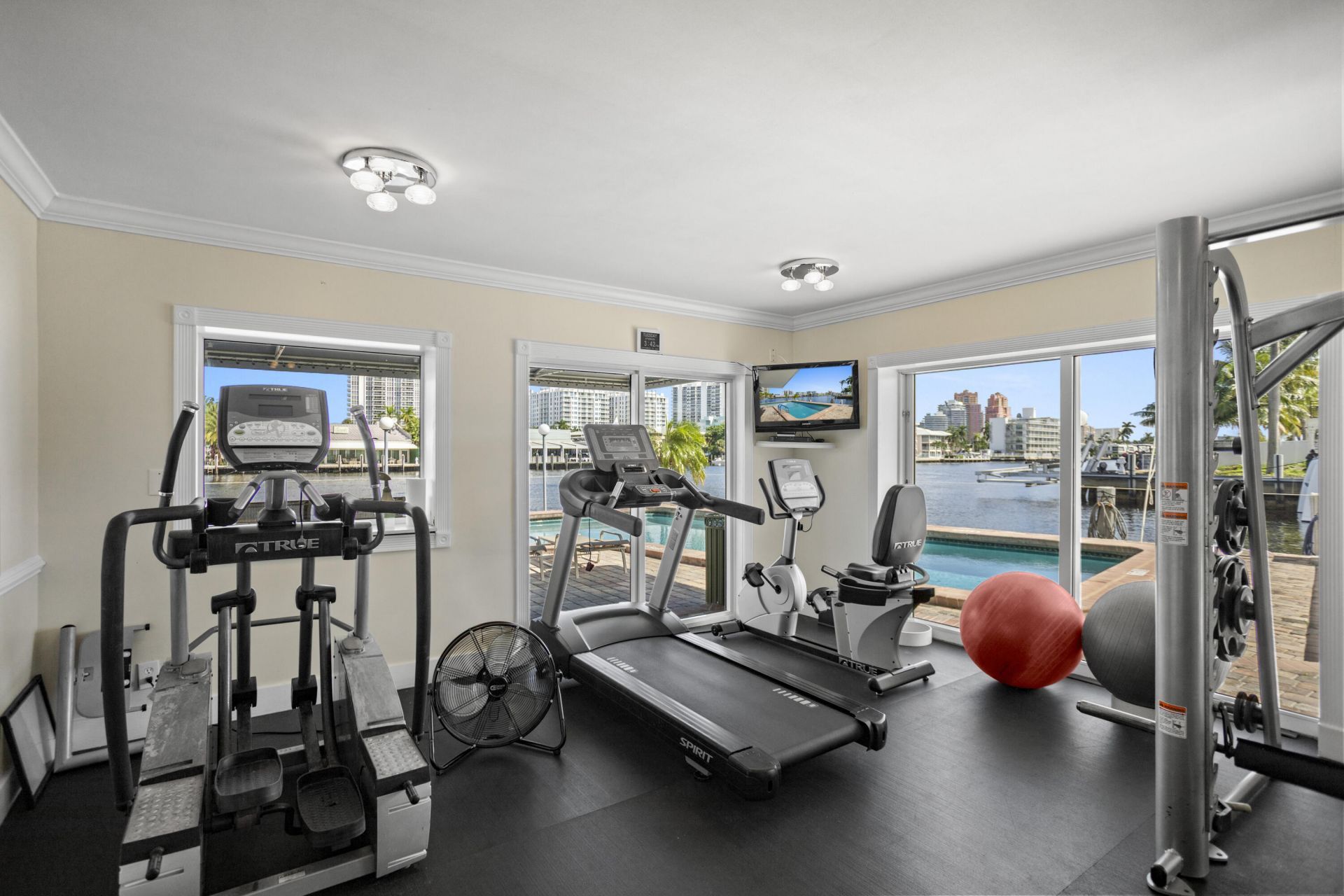 2900 NE 30 Street, Unit C5, Fort Lauderdale, FL 33306 Photo