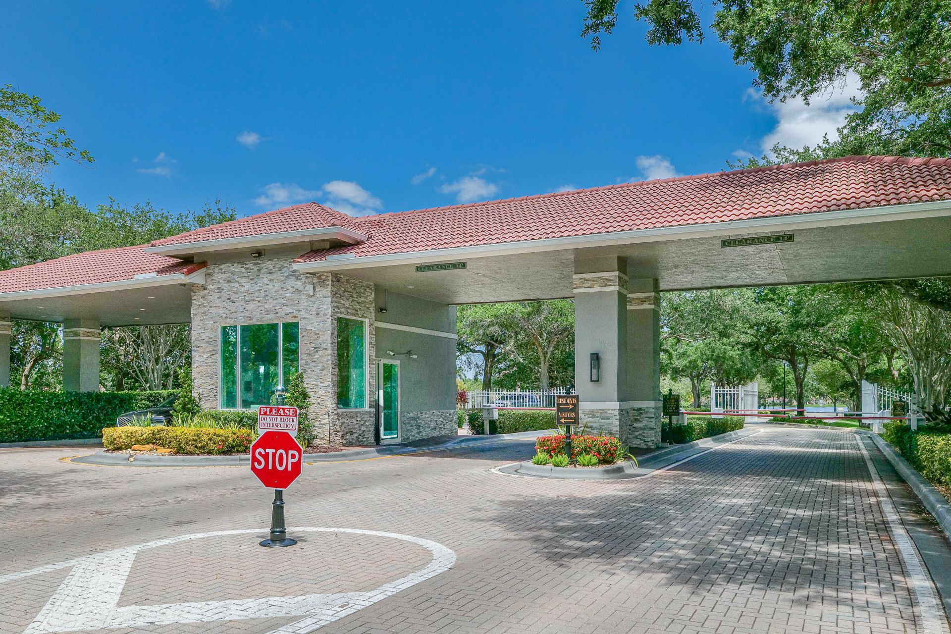 4377 SW 140th Avenue, Davie, FL 33330 Photo