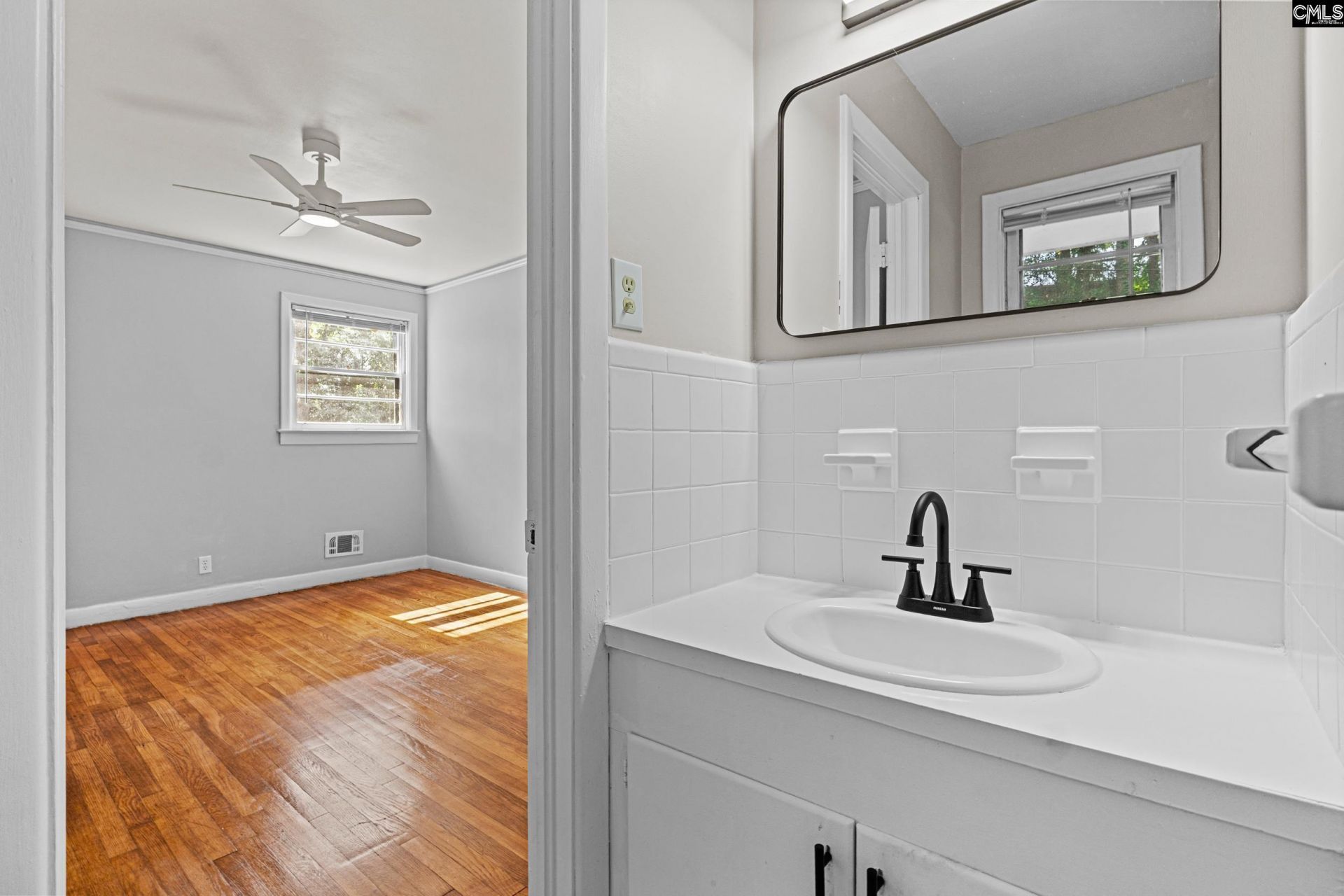 1153 Bakersfield Road  Photo 18