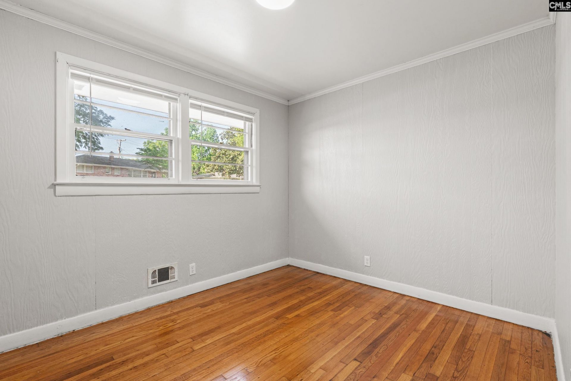 1153 Bakersfield Road Photo 22