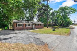 1153 Bakersfield Road photo 4