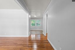 1153 Bakersfield Road  photo 4