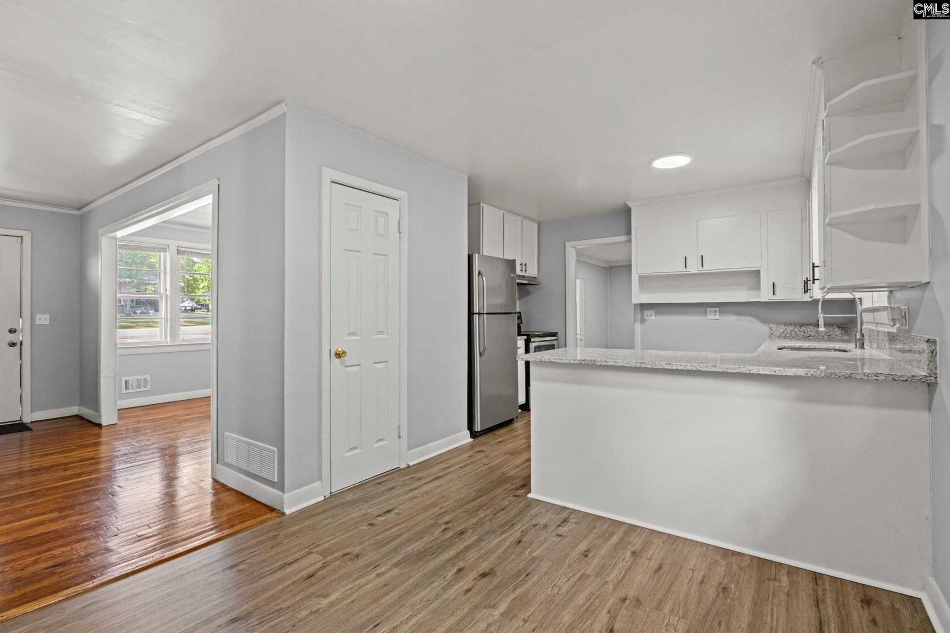 1153 Bakersfield Road Photo 8