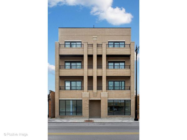 5340 N Lincoln Avenue , Unit 303, Chicago, IL 60625
