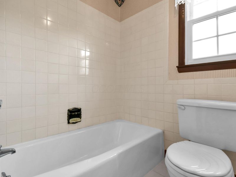 14463 Maple Lane, Mount Vernon, OH 43050 Photo 11